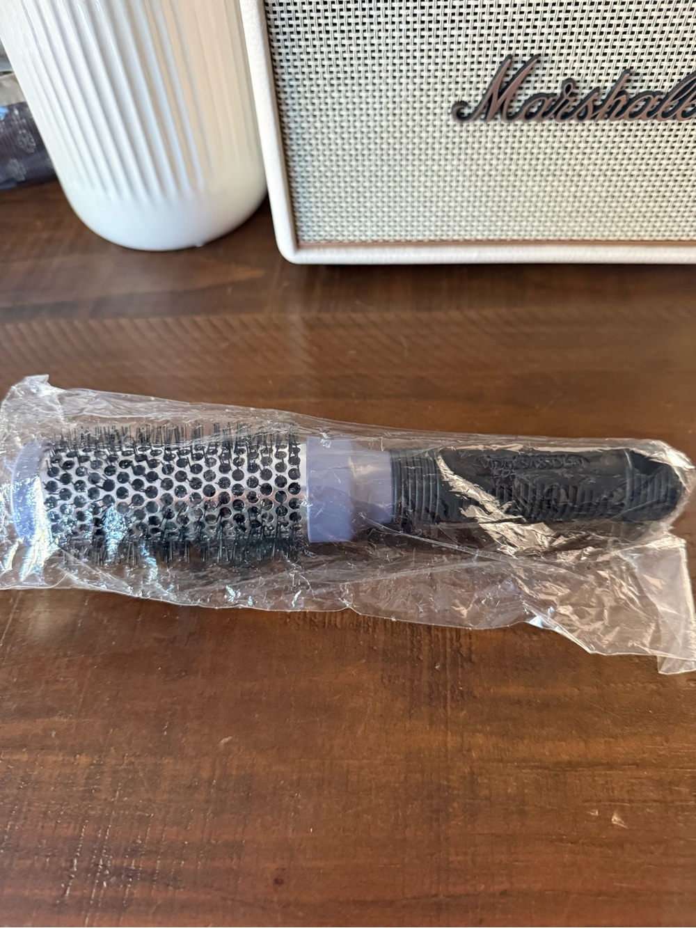 New Vidal Sassoon Ceramic Thermal Round Hair Brush Vented Barrel Styling Brush